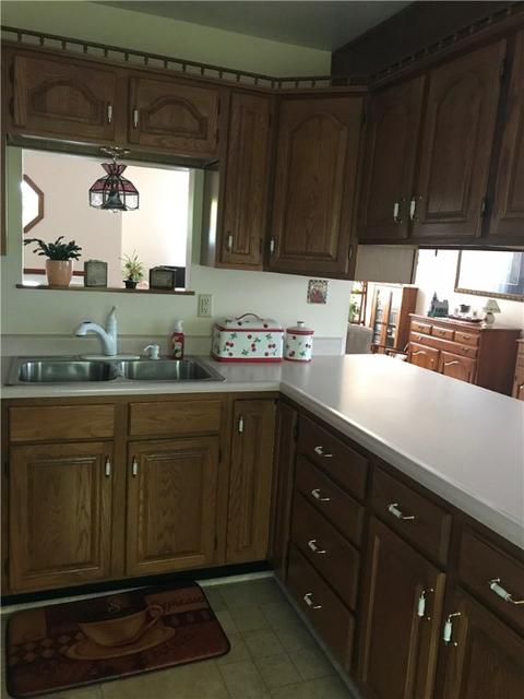 702 Cherry, Apollo, PA 15613 photo 6