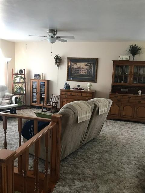 702 Cherry, Apollo, PA 15613 photo 4