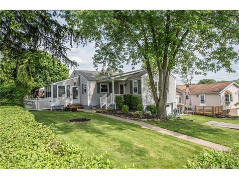 2149 Warren, Irwin, PA 15642 photo 1