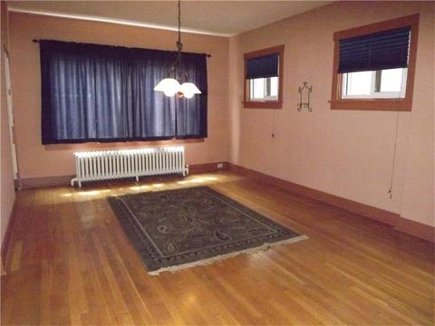 106 E Willock Rd, Pittsburgh, PA 15227 photo 6