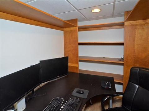 9002 Hill Dr, Irwin, PA 15642 photo 17