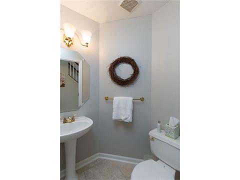 201 Pearson Rd, Clairton, PA 15025 photo 20