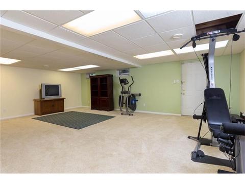 201 Pearson Rd, Clairton, PA 15025 photo 21