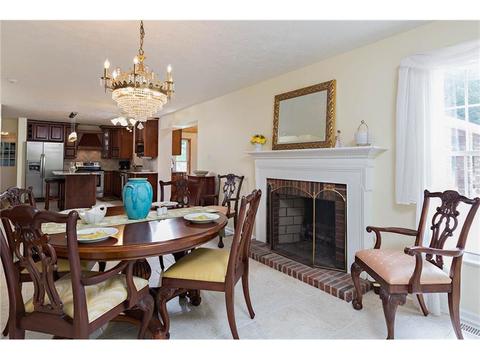 201 Pearson Rd, Clairton, PA 15025 photo 6