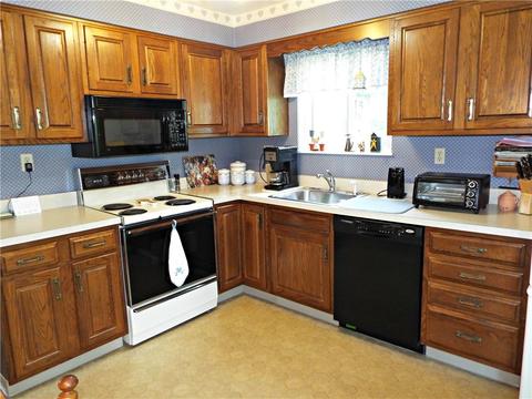 60 Blair Rd, Nottingham, PA 15330 photo 5