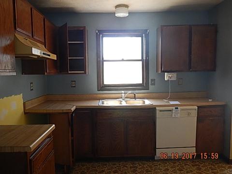 279 Mcdowell Rd, Transfer, PA 16154 photo 5