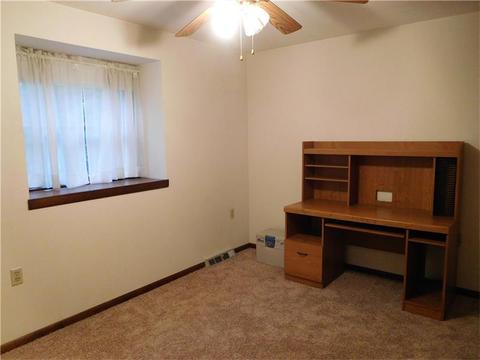 561 Adele Dr, Irwin, PA 15642 photo 18