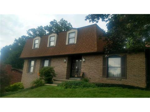 561 Adele Dr, Irwin, PA 15642 photo 1