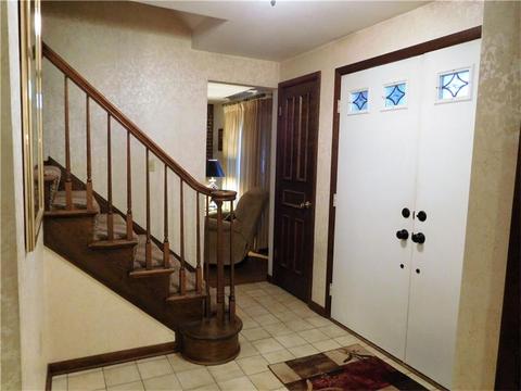 561 Adele Dr, Irwin, PA 15642 photo 3