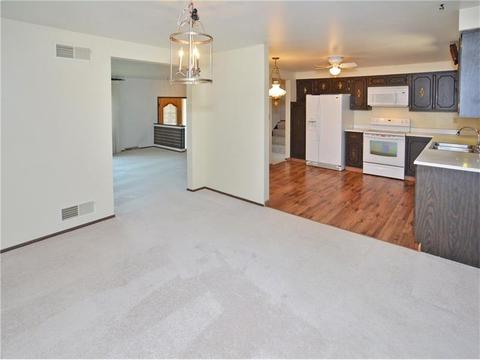 12389 Linshan Dr, Irwin, PA 15642 photo 11