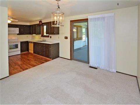 12389 Linshan Dr, Irwin, PA 15642 photo 10