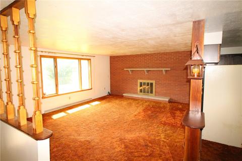 236 Brownlee Rd, Eighty Four, PA 15330 photo 2