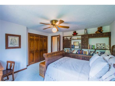 6051 Apache Ln, Export, PA 15632 photo 18