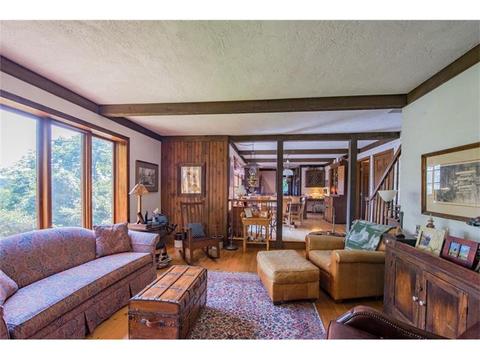 6051 Apache Ln, Export, PA 15632 photo 6