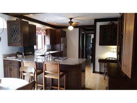 6051 Apache Ln, Export, PA 15632 photo 8