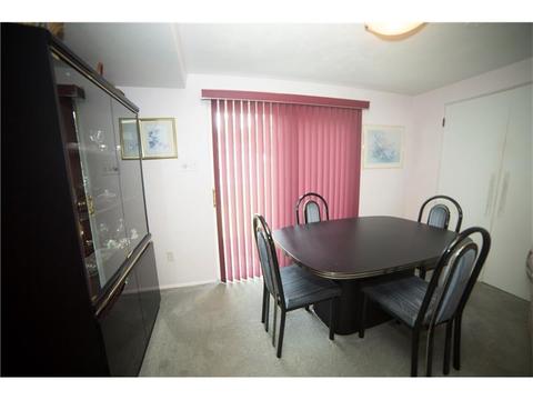 421 Braddock Dr, Irwin, PA 15642 photo 9
