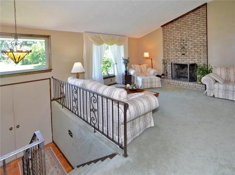 2379 Mount Vernon Ave, Export, PA 15632 photo 8