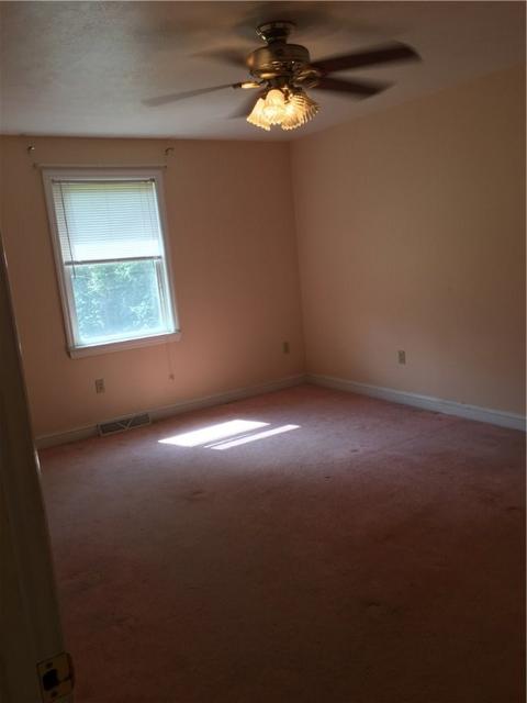1040 Temple Rd, Monaca, PA 15061 photo 7