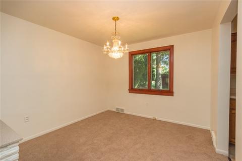 145 Wickham Dr, Monaca, PA 15061 photo 4
