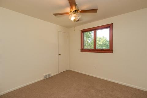 145 Wickham Dr, Monaca, PA 15061 photo 10