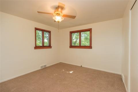 145 Wickham Dr, Monaca, PA 15061 photo 9
