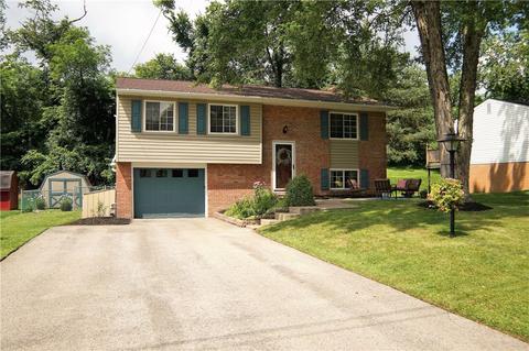 211 Bendix Dr, Coraopolis, PA 15108 photo 1