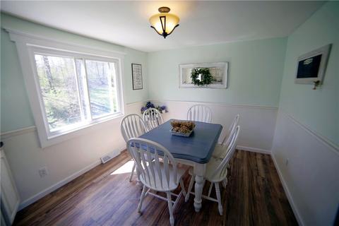 211 Bendix Dr, Coraopolis, PA 15108 photo 7