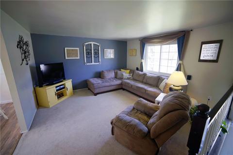 211 Bendix Dr, Coraopolis, PA 15108 photo 6