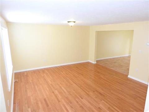 6904 Spring Valley Ln, Export, PA 15632 photo 5