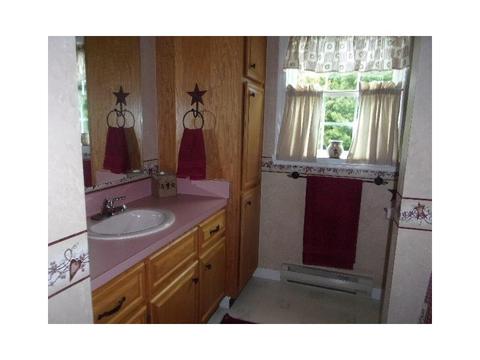 823 Maple St, Berlin, PA 15530 photo 18
