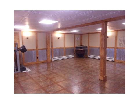823 Maple St, Berlin, PA 15530 photo 23