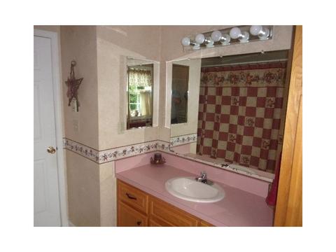 823 Maple St, Berlin, PA 15530 photo 19