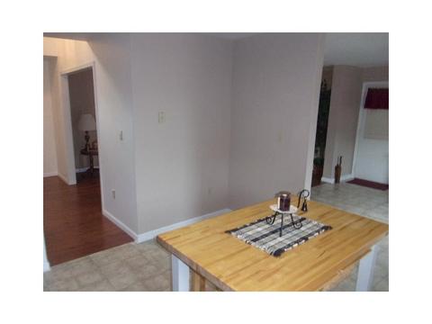 823 Maple St, Berlin, PA 15530 photo 8