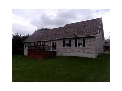 823 Maple St, Berlin, PA 15530 photo 3