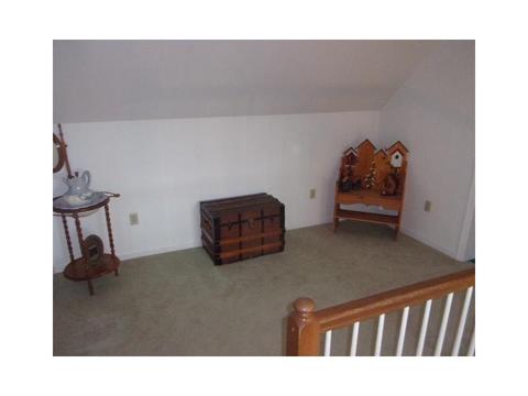 823 Maple St, Berlin, PA 15530 photo 11