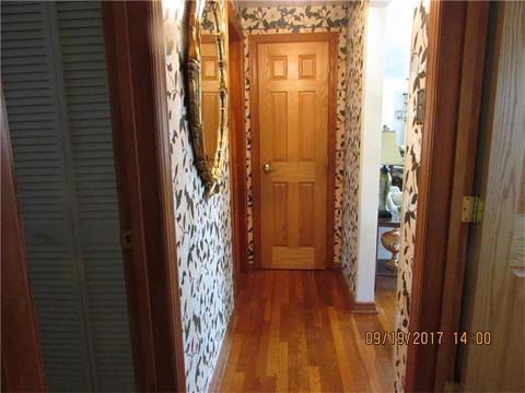 381 Corey Dr, Irwin, PA 15642 photo 9