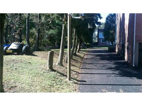 14486 Roberta Dr, Irwin, PA 15642 photo 3