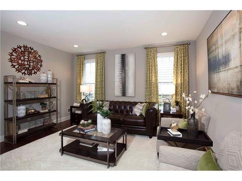 131 Resolution Dr, Mars, PA 16046 photo 2