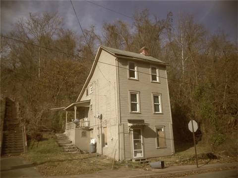 423 Third St, Monessen, PA 15062 photo 1