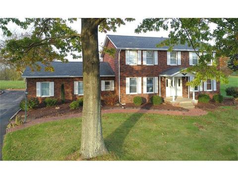 209 Rustic Dr, Irwin, PA 15642 photo 1