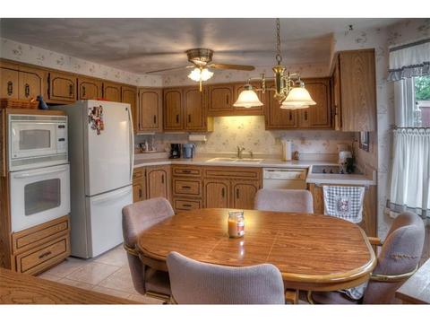 209 Rustic Dr, Irwin, PA 15642 photo 7