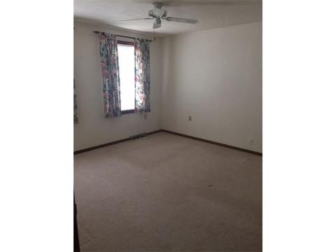 209 Rustic Dr, Irwin, PA 15642 photo 18