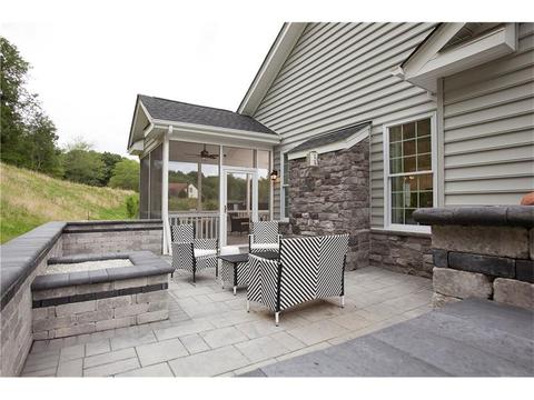 106 Resolution Dr, Mars, PA 16046 photo 5
