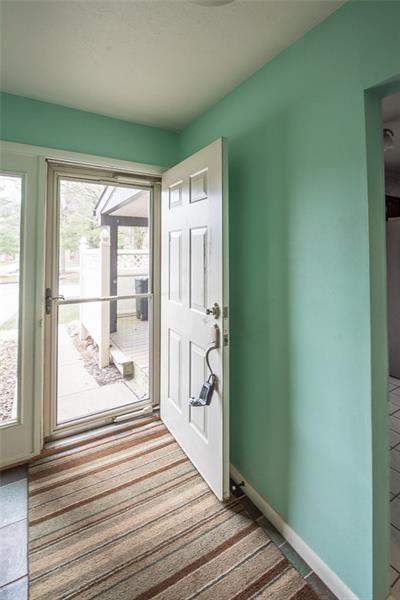 310 Williamsburg Ln, Export, PA 15632 photo 4