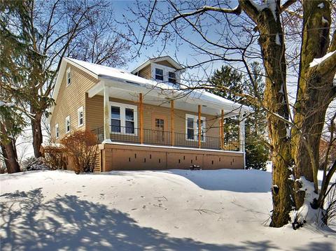 13040 Ridge Rd, Irwin, PA 15642 photo 1