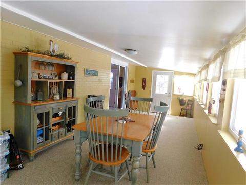 1713 9th St, Irwin, PA 15642 photo 6