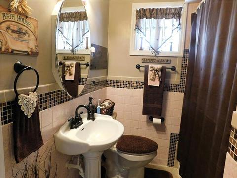 1713 9th St, Irwin, PA 15642 photo 11