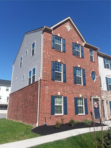 2905 Pointe View Dr, Mars, PA 16046 photo 1