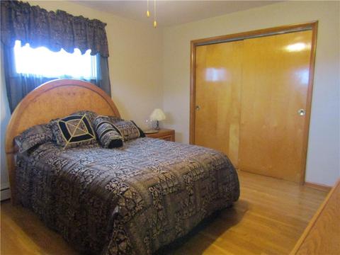 105 Rush Ave, New Eagle, PA 15067 photo 20