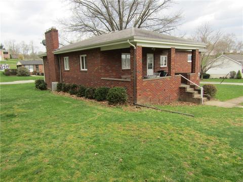 105 Rush Ave, New Eagle, PA 15067 photo 3